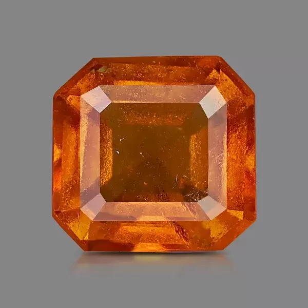 Hessonite (3.73-Carats)